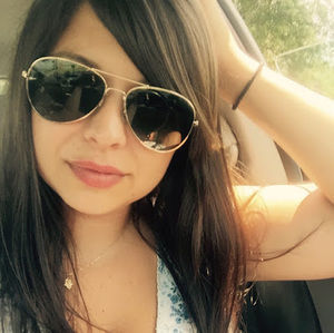 Meet your Posher, Carina